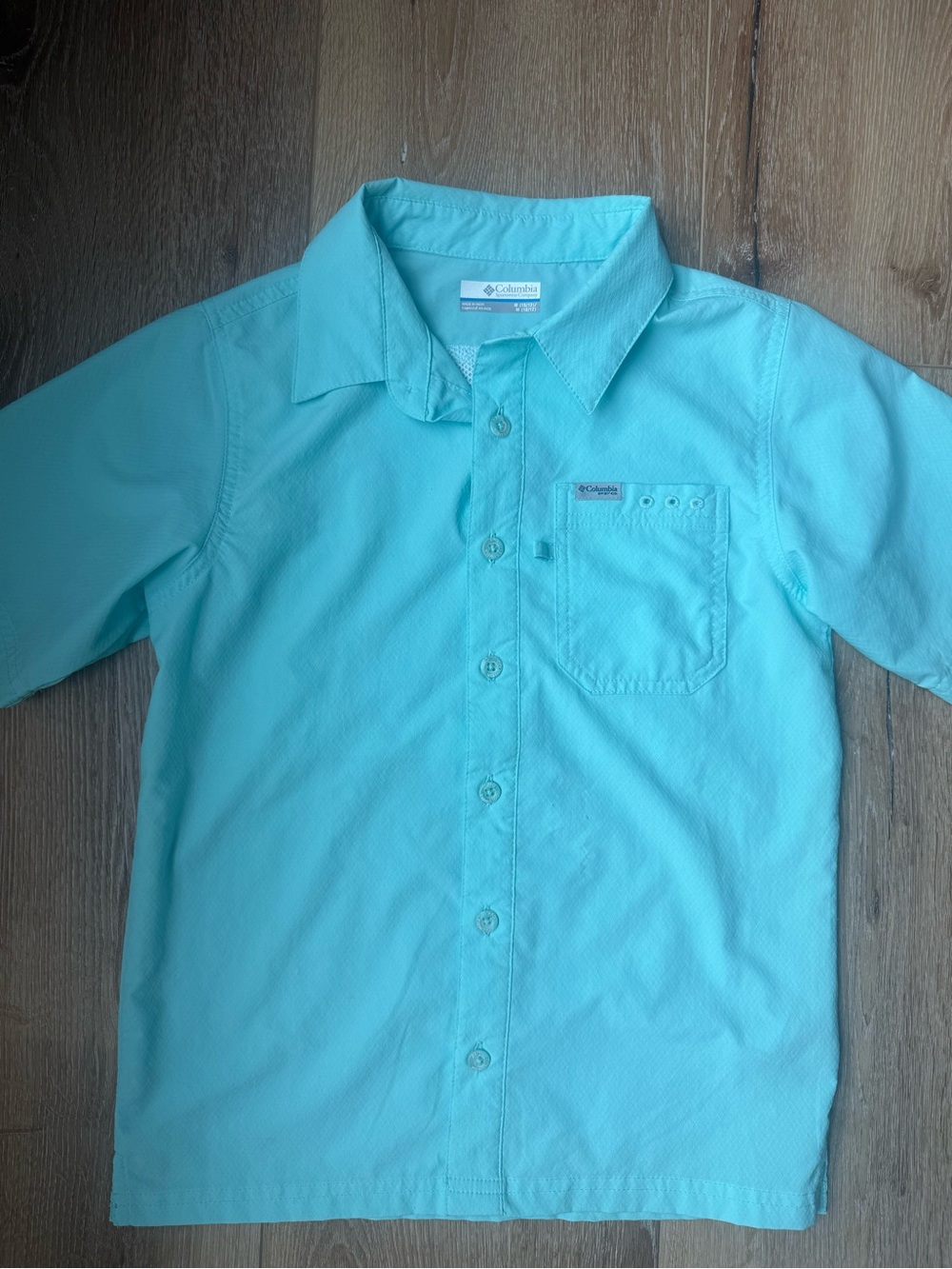 Columbia Boys' Short-Sleeve Button-Down Shirt in Aqua Turquoise